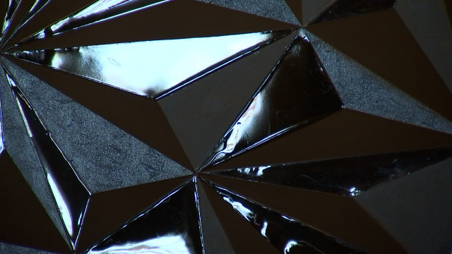 "Black is light" : Jean-Pierre Craninx expose à la galerie Evazio