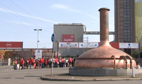 Rassemblement de soutien aux grévistes de chez AB Inbev à Jupille