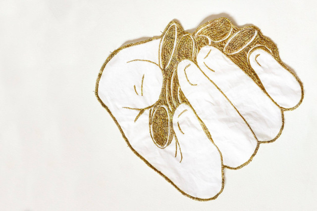 "Verso" une exposition broderie de Graziella Vruna aux Drapiers