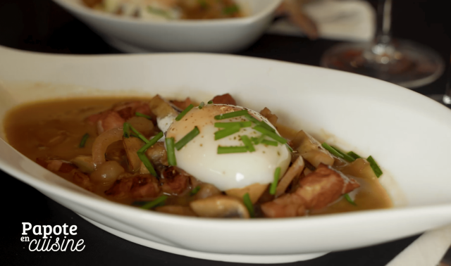 Œuf meurette à la bourguignonne