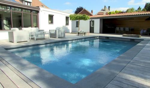 La crise sanitaire dope la vente de piscines