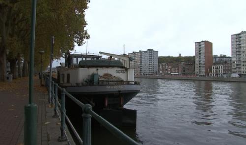Quand une péniche se transforme en habitation