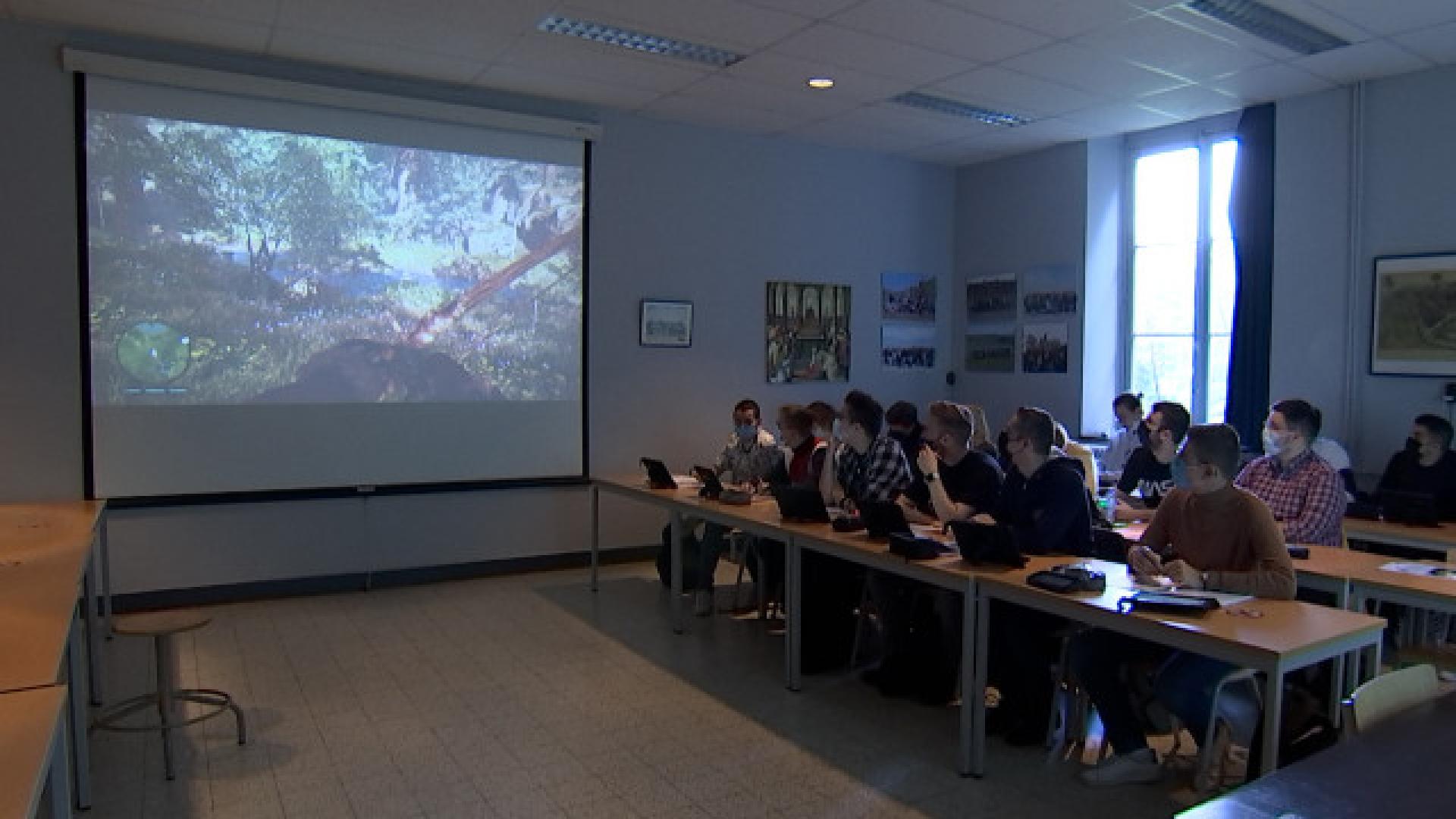Cours à consoles ouvertes