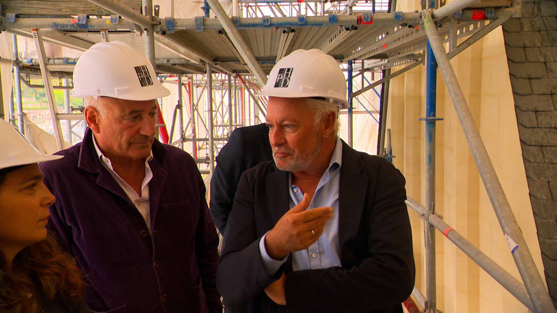 Philippe Villeneuve, l’architecte de Notre-Dame, séduit par le chantier de Sainte-Croix.