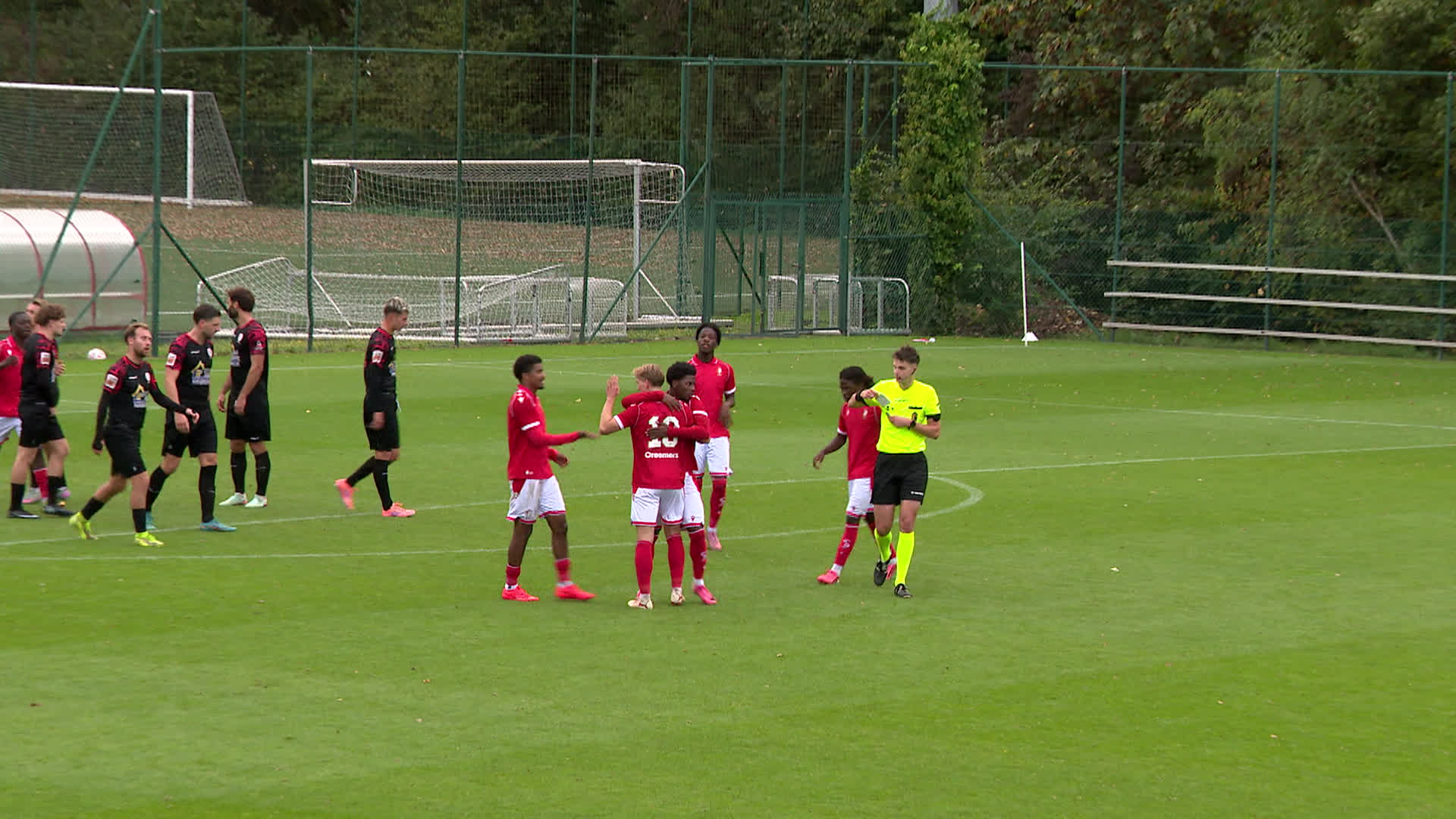 Le Standard écrase Onhaye en D1 FFA