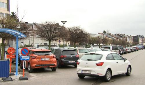 Gare d'Ans: payer pour se parquer !