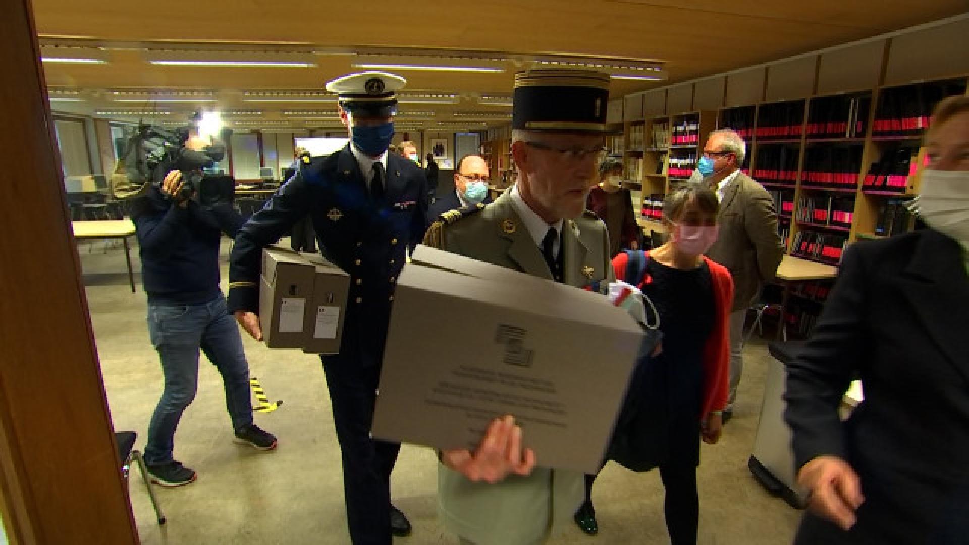 Archives volées : restitution à la France