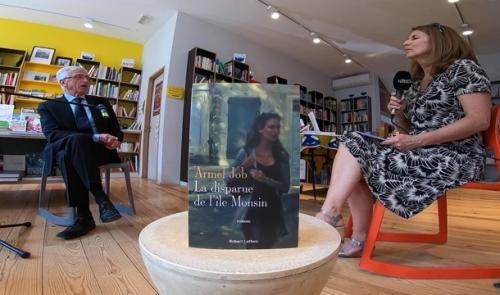 Armel Job nous présente son dernier roman "La disparue de l'Ile Monsin"