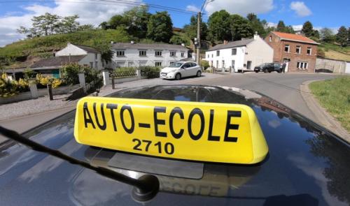 Auto-école : reprise tout en prudence