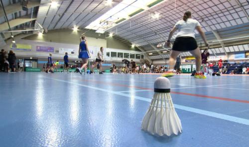 Badminton : un tournoi convivial à Waremme