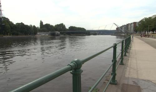 La Meuse est encore loin d'être un lieu de baignade
