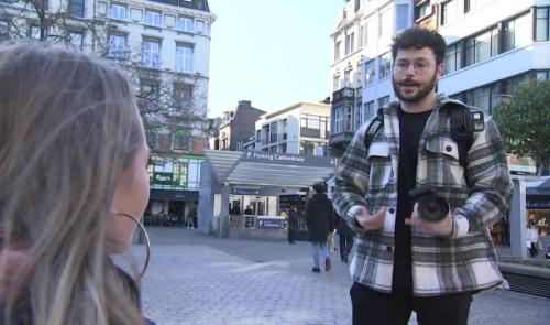 Bryan propose des shootings gratuits dans les rues liégeoises