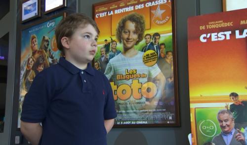 C'est Toto qui va au cinéma avec un Liégeois...