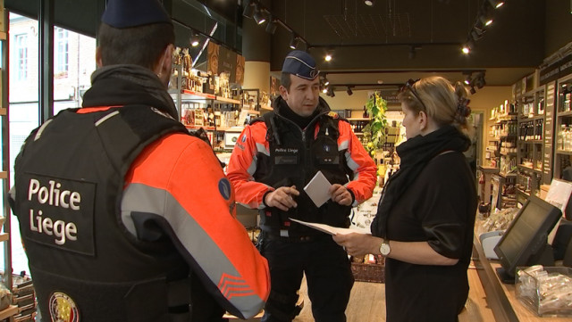 Coronavirus : la police veille à la fermeture des commerces
