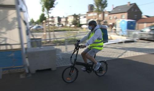 Coursier pour les tests Covid du CHR