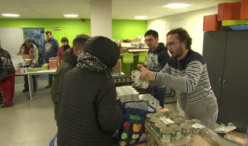 Des autistes bénévoles prêtent main forte à l'Armée du Salut