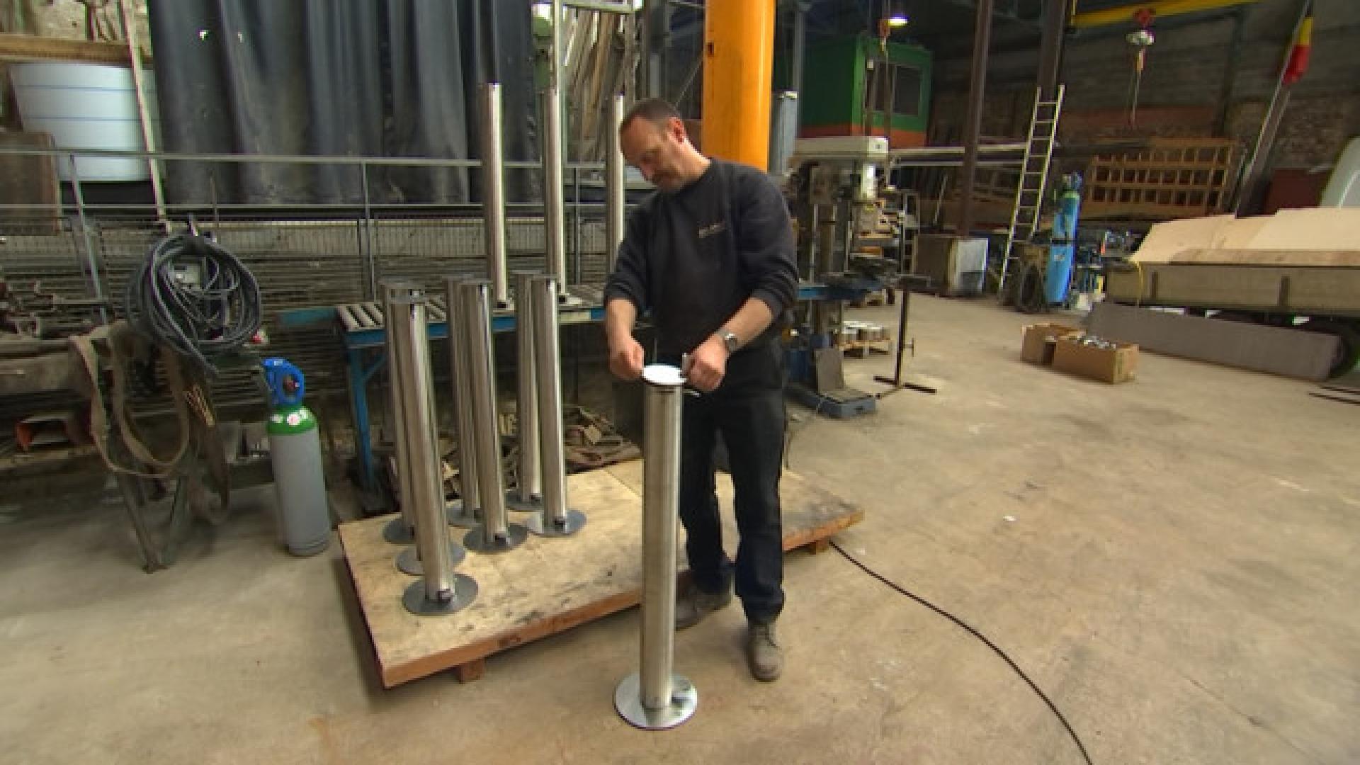 Distributeur de gel : l'invention d'un ferronnier de Trooz