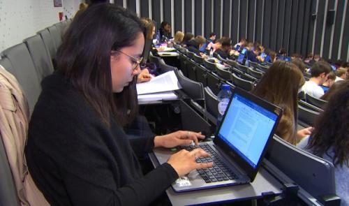 Les étudiants en difficulté financière aussi