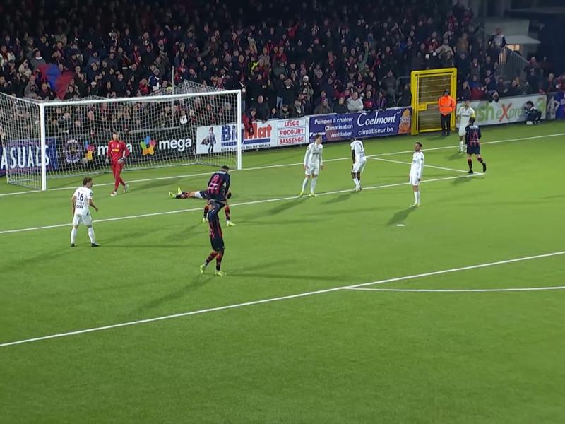 Lokeren frustre Liège, qui clôture les matchs aller par une défaite