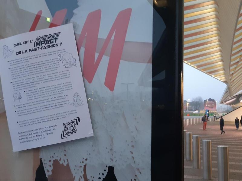 Liège sans Pub dénonce les réclames pour produits néfastes dans une campagne d'affichage