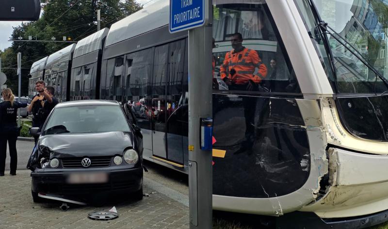 Liège : collision entre une voiture et un tram boulevard d’Avroy