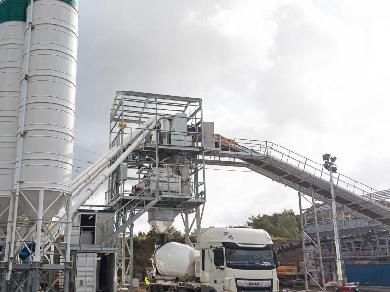 Drame chez Ecodream à Hermalle-sous-Huy : un ouvrier meurt après une chute de trois mètres