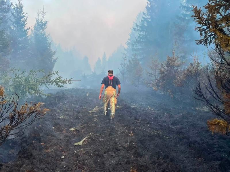 Fagnes : le feu est partout contrôlé mais les interventions restent difficiles