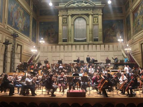 Tram : l'orchestre philharmonique ira faire ripaille à Saint Léonard