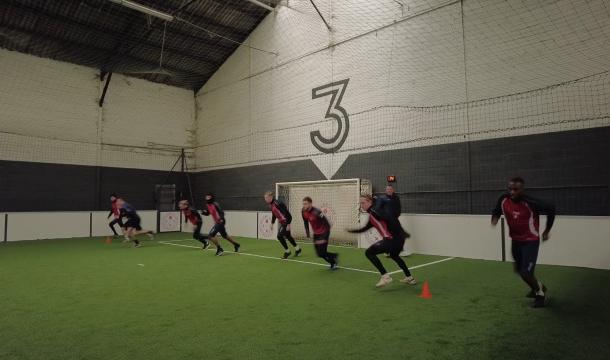 Face à la neige, le RFC Liège s'adapte