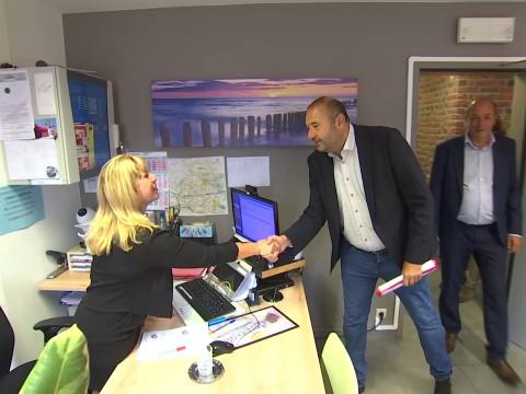 Le ministre du Logement en visite à la Société Logement du Plateau