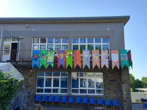 Liège : deux écoles communales vandalisées pour s'opposer à l'Evras 