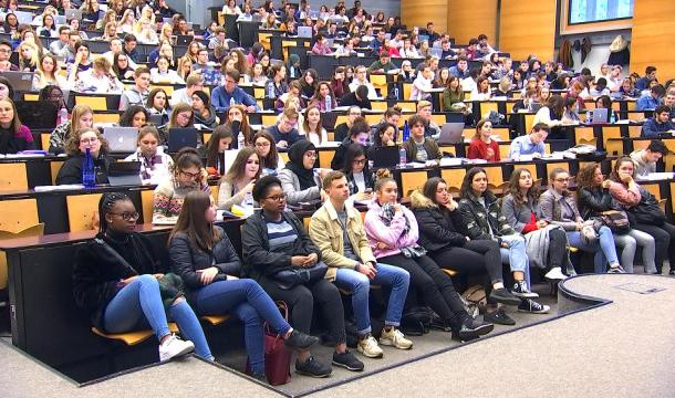 Pas d’examens avec présence physique à l’université