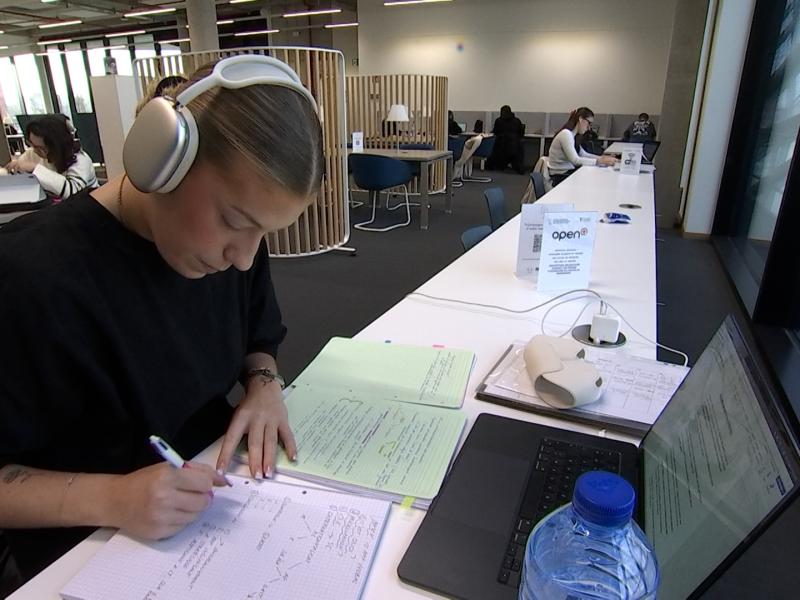 Blocus: les étudiants préparent la session de janvier