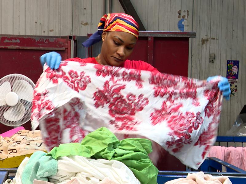 Collecte de textiles : inquiétude chez Terre