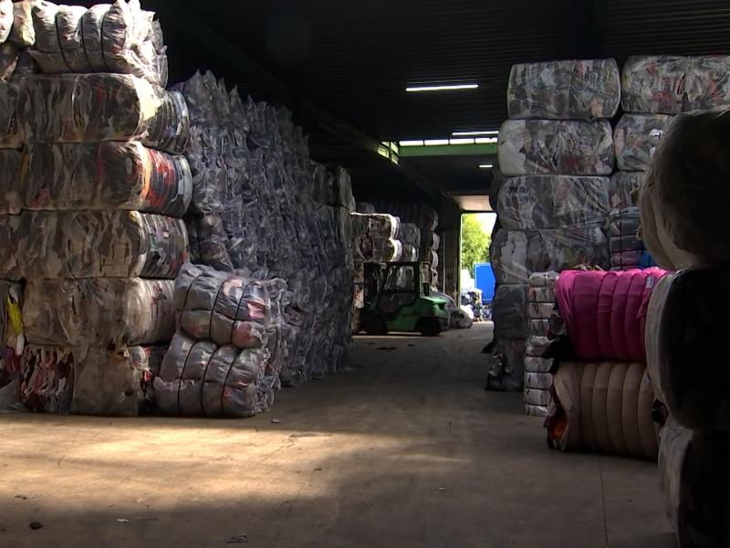 Le secteur du recyclage textile est en crise