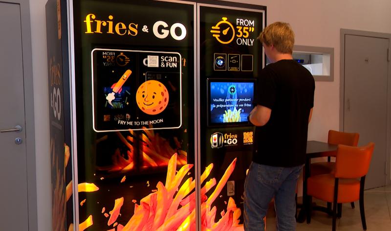 Un distributeur de frites créé par 2 Liégeoises