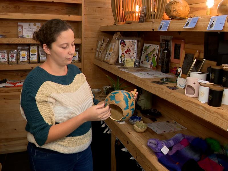Ferrières: les artisans locaux vendent leurs produits à l'Office du tourisme