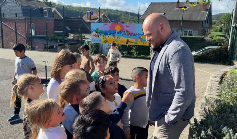 Une rencontre avec le scientifique Arnaud Stiepen pour les élèves de l'école de Hamoir