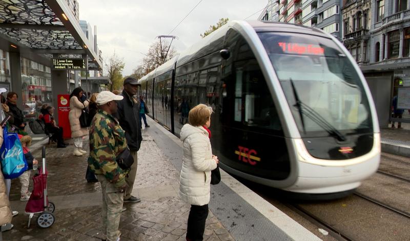 6 mois de tram : le bilan des Liégeois et des commerçants