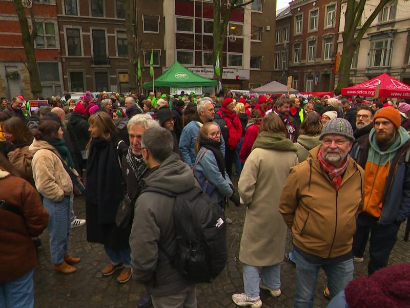 Grève, 3è jour: les secteurs public, privé, associatif et culturel sont mobilisés