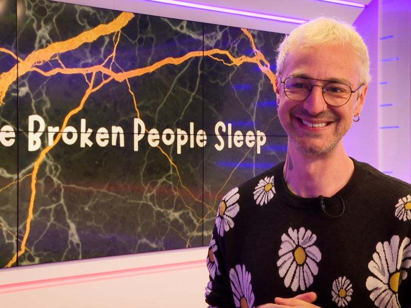 Nouvel album pour Hexaboi, le projet queer engagé d'Arnaud Arseni