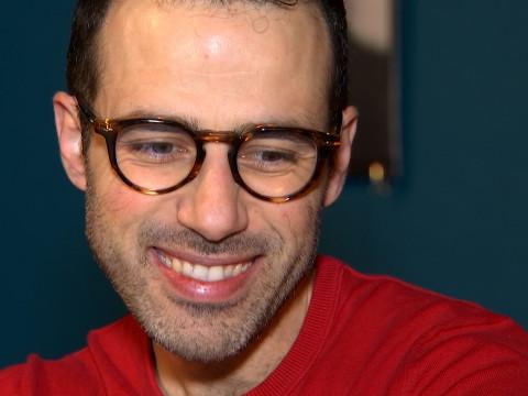 "La lumière des étés sans fin", le seul-en-scène de Salvatore Giunta 