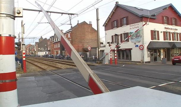 Infrabel veut sensibiliser aux dangers des passages à niveau