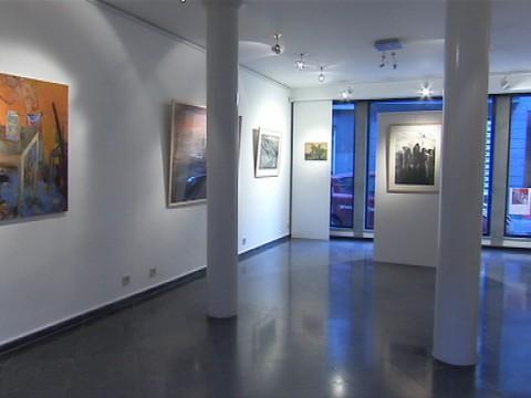 La peinture à la fois symbolique et réaliste d'Yves Bage