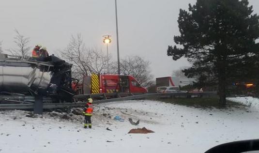 Un chauffeur de camion tué sur l'autoroute E313 à Milmort