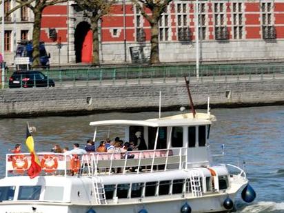 Nouveau bateau, l'Atlas V, pour plus de navettes fluviales à Liège