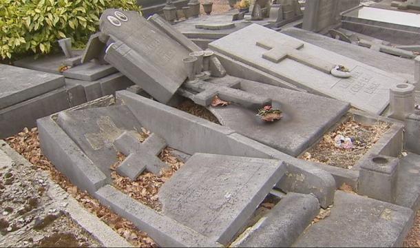 Une cinquantaine de tombes vandalisées à Ougrée !