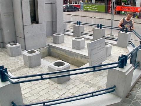 Rénovation du monument Tchantchès 
