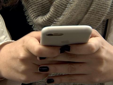 Dans ce collège, c'est smartphone totalement interdit !