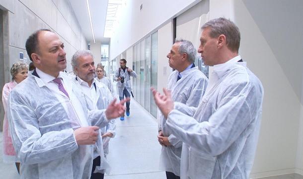 Le ministre-président Willy Borsus chez Mithra 